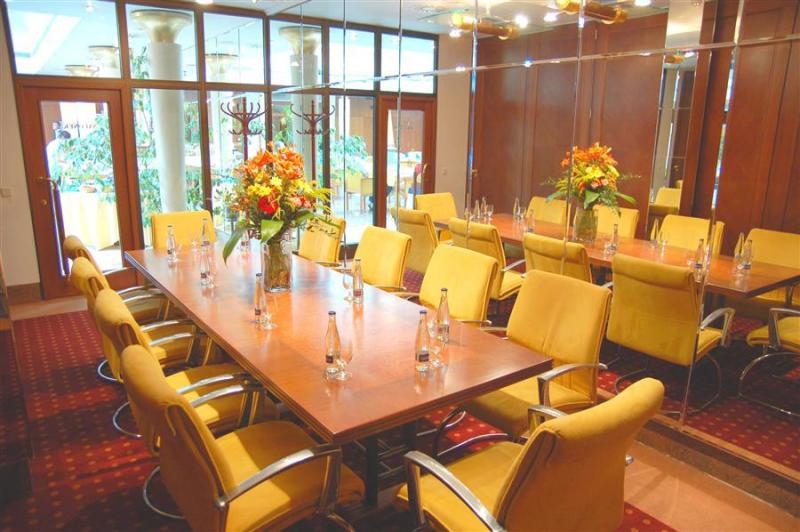 The Hotel Galerie Royale